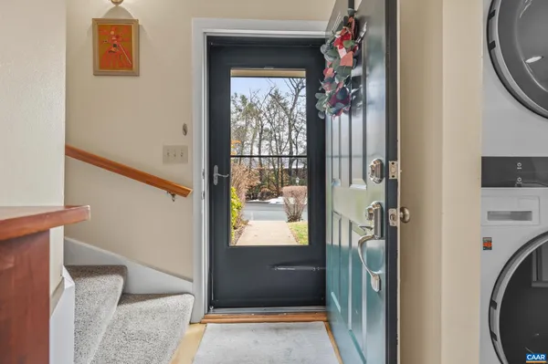 $300,000 | 722 Exton Court, Charlottesville, VA 22901