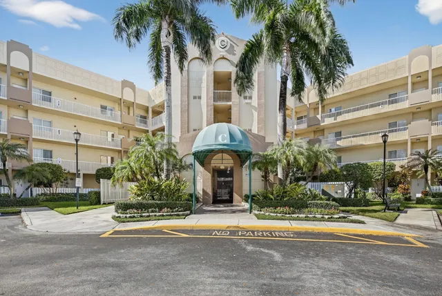 $300,000 | 7635 Southampton Terrace, Unit 312, Tamarac, FL 33321