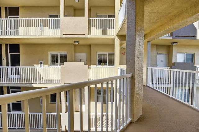 $300,000 | 7635 Southampton Terrace, Unit 312, Tamarac, FL 33321