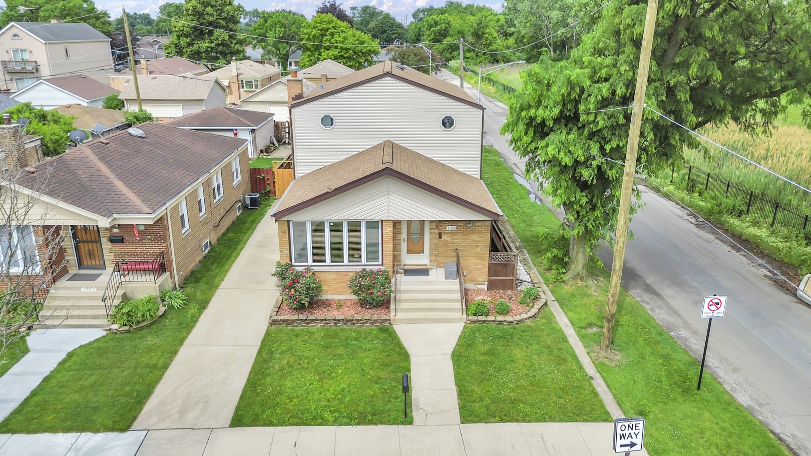 5100 South Rutherford Avenue Chicago, IL 60638 - Photo 5 of 44