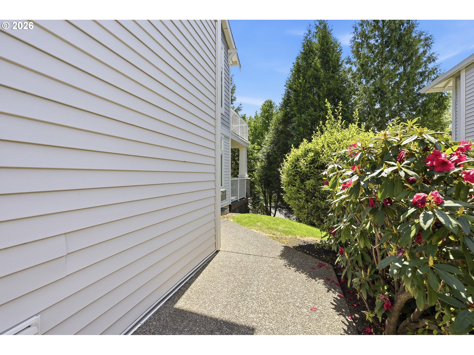 14635 Southwest Beard Road, Unit 102 Beaverton, OR 97007 - Photo 27 of 29