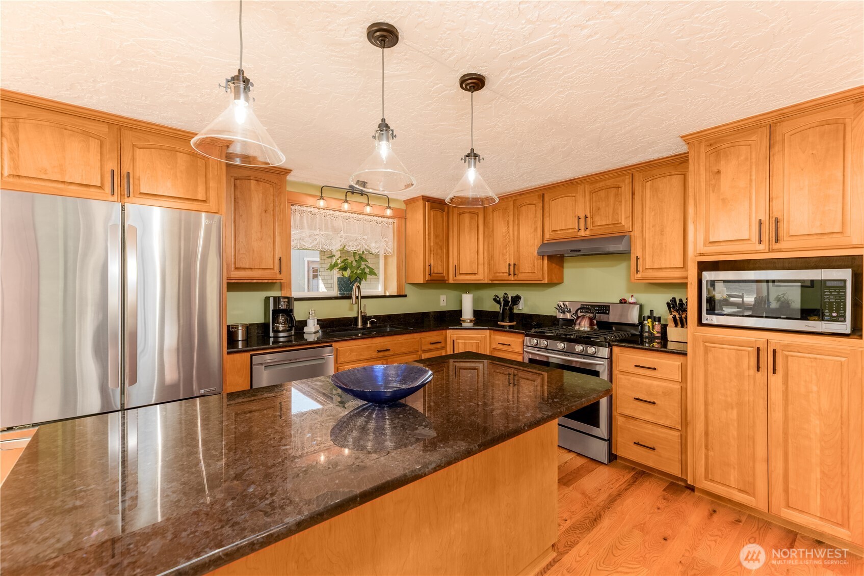 273702 Highway 101 Sequim, WA 98382 - Photo 11 of 40