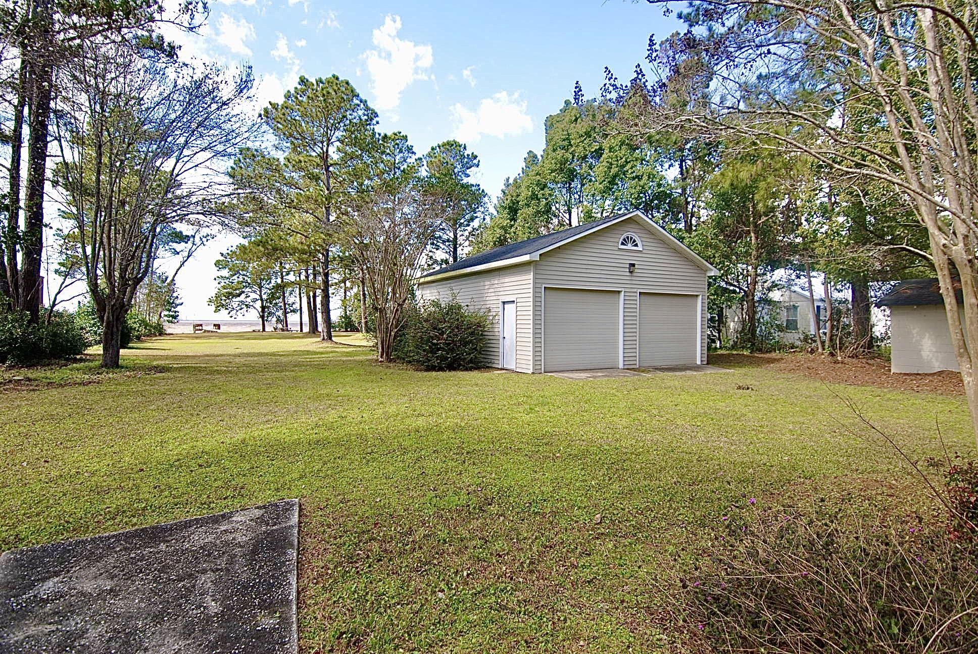 1101 Butter Road Bonneau, SC 29431 - Photo 8 of 12 7