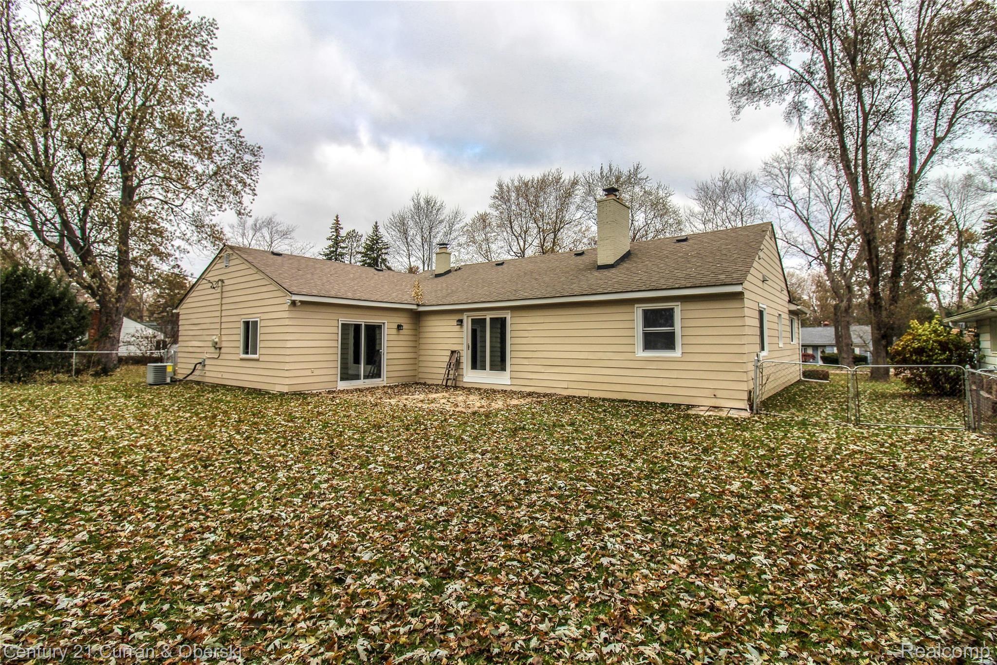 2264 Lancaster Road Bloomfield Hills, MI 48302 - Photo 18 of 22 Back of home