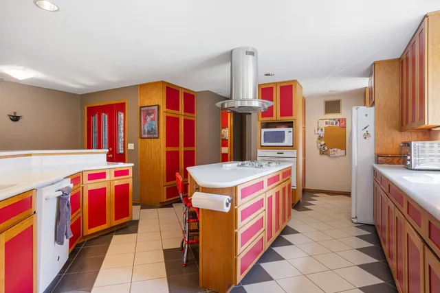 $899,900 | 3262 Greenwood Drive, Dewey, IL 61840