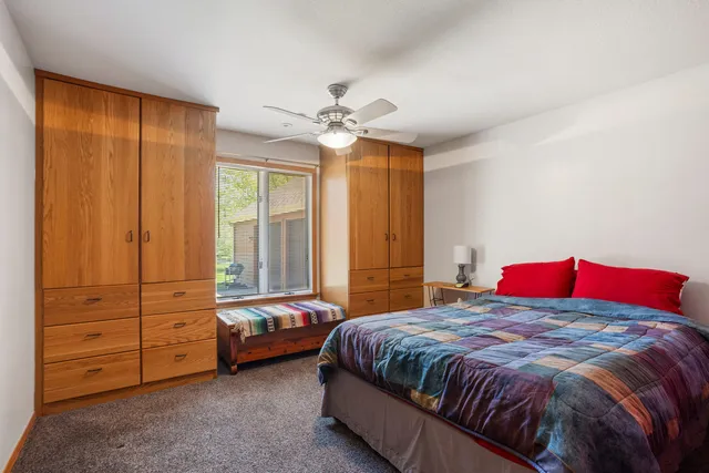 $899,900 | 3262 Greenwood Drive, Dewey, IL 61840