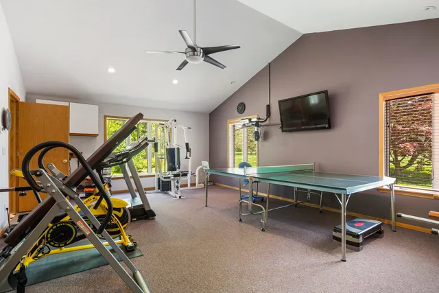 $899,900 | 3262 Greenwood Drive, Dewey, IL 61840