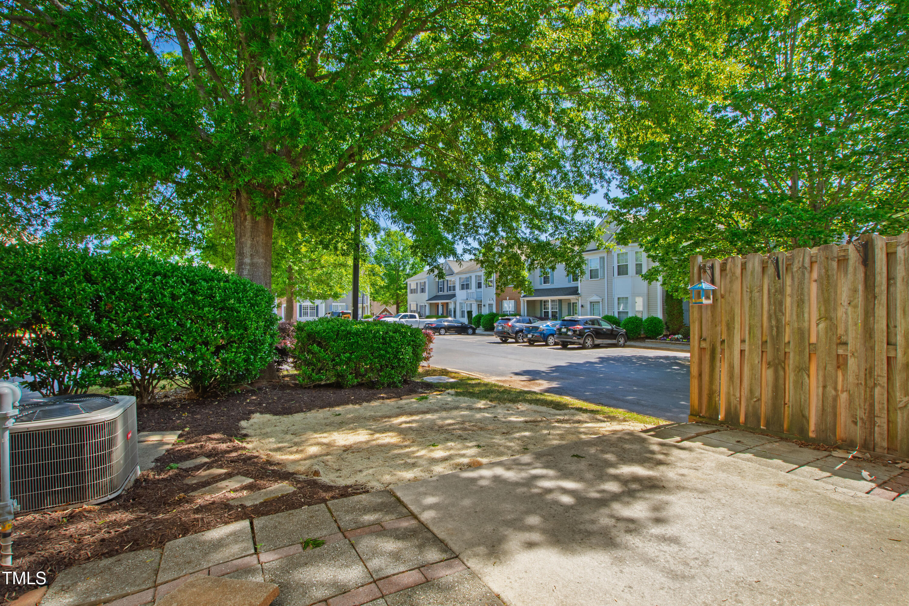 8510 Silhouette Place Raleigh, NC 27613 - Photo 35 of 36 Silhouette (2)
