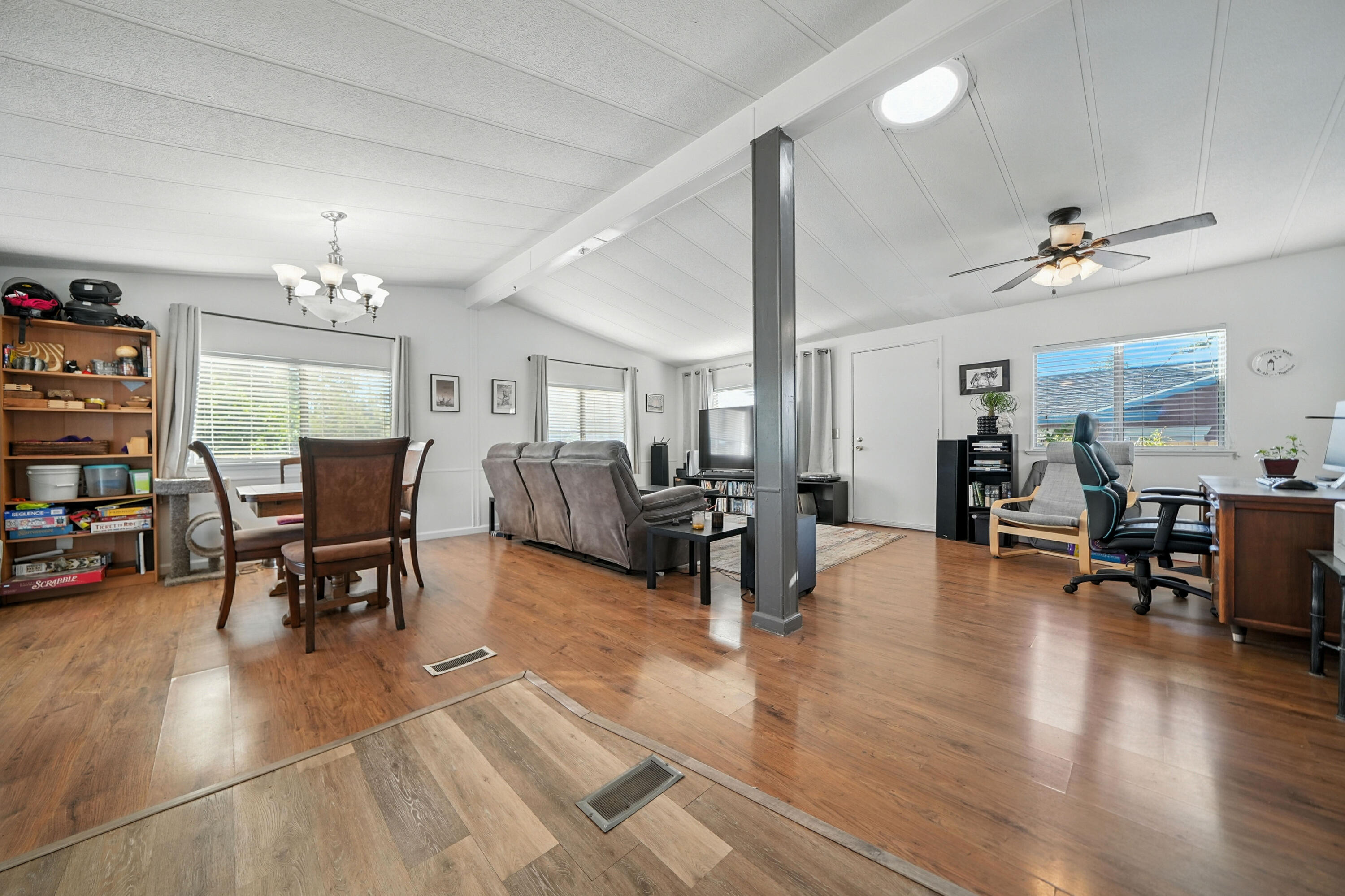 3757 Magnums Way Redding, CA 96003 - Photo 15 of 44 IMG-05