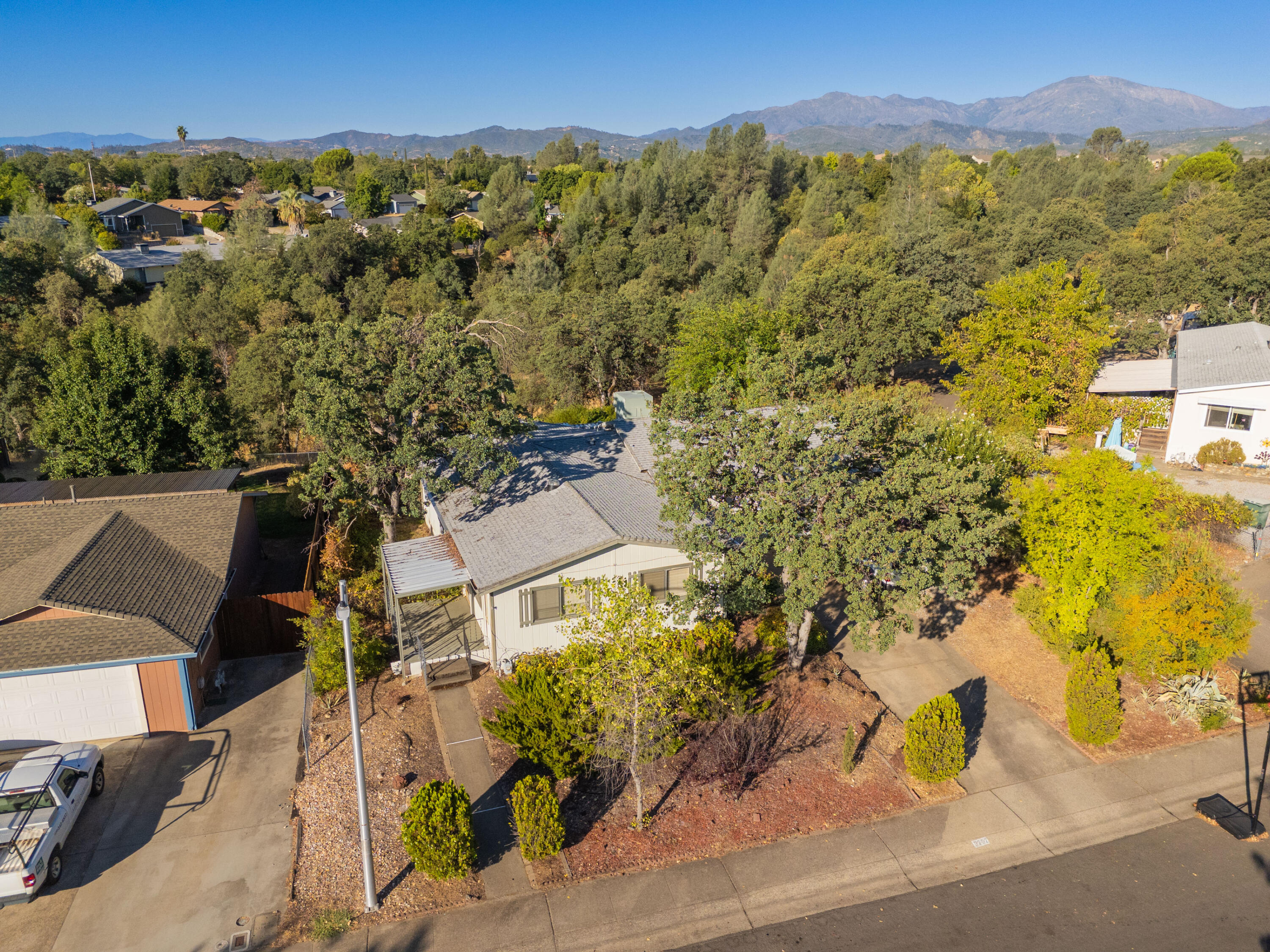3757 Magnums Way Redding, CA 96003 - Photo 38 of 44 IMG-34