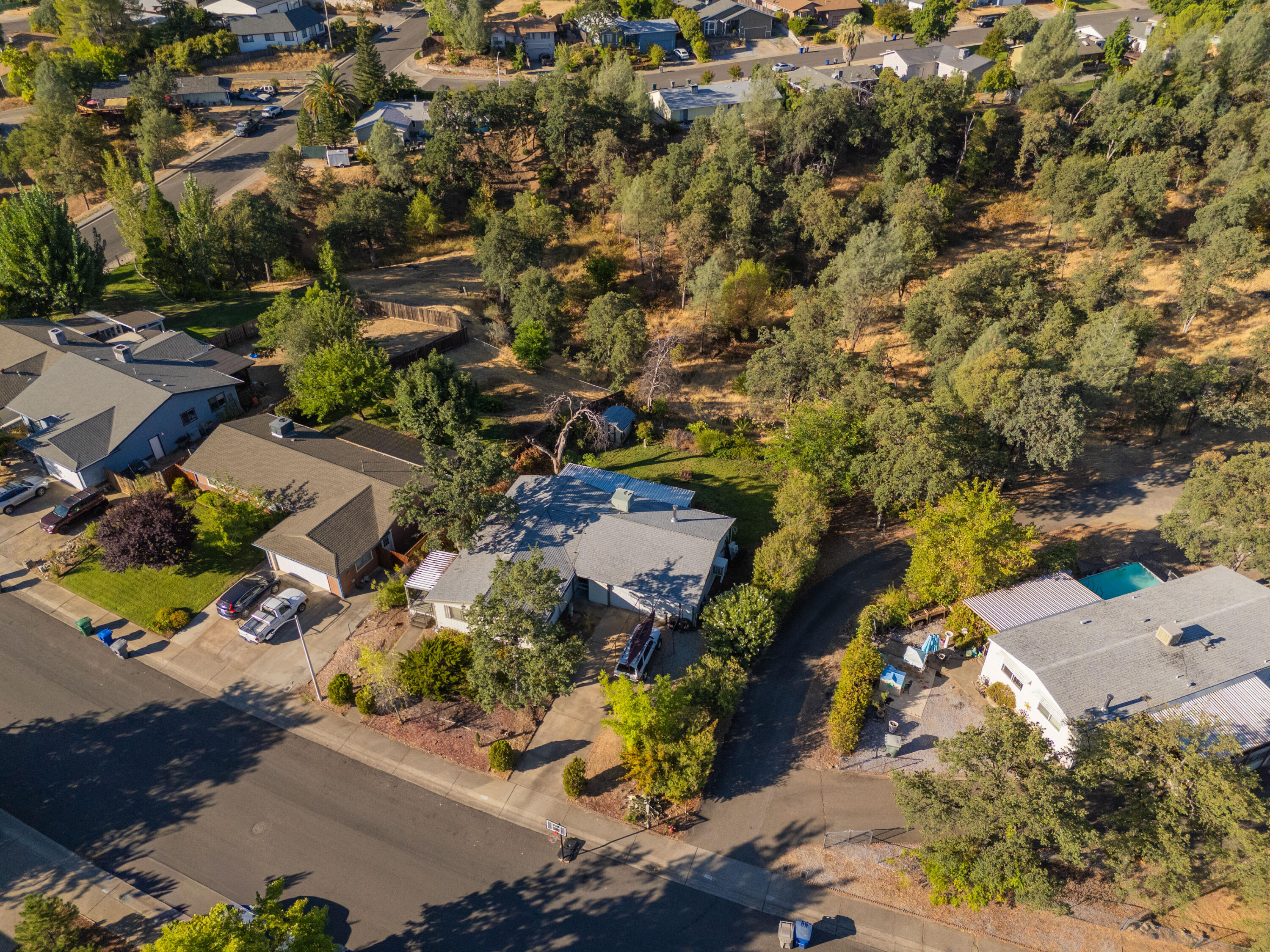 3757 Magnums Way Redding, CA 96003 - Photo 39 of 44 IMG-36