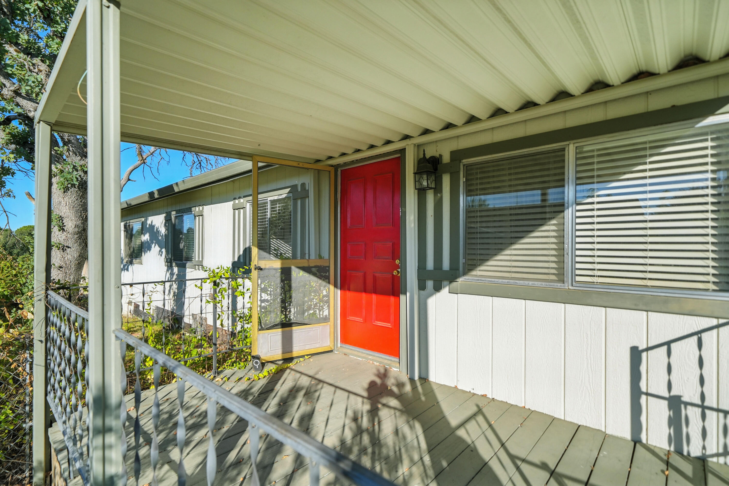 3757 Magnums Way Redding, CA 96003 - Photo 4 of 44 IMG-04