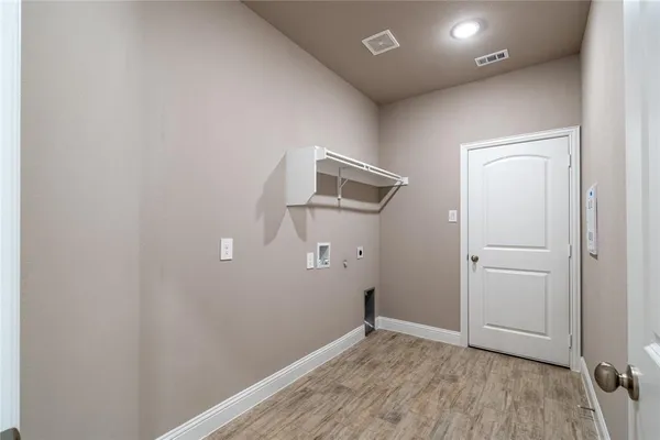 $1,899 | 604 Sycamore Drive, Greenville, TX 75402