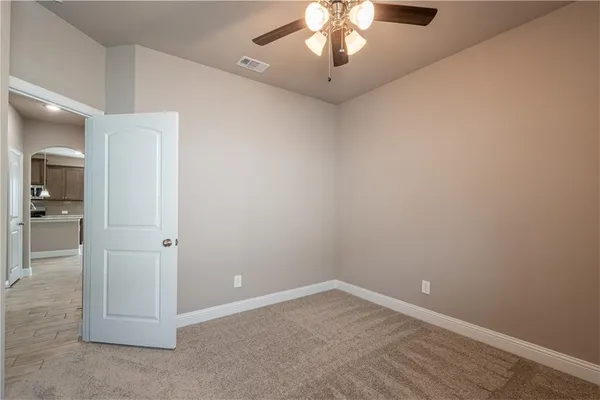 $1,899 | 604 Sycamore Drive, Greenville, TX 75402