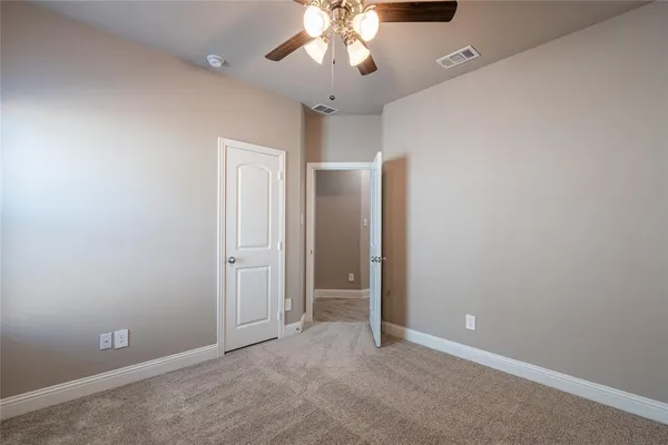 $1,899 | 604 Sycamore Drive, Greenville, TX 75402