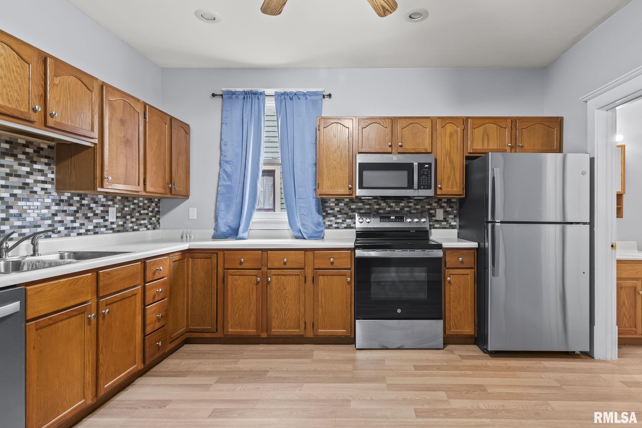 1129 North 5th Street Springfield, IL 62702 - Photo 13 of 33