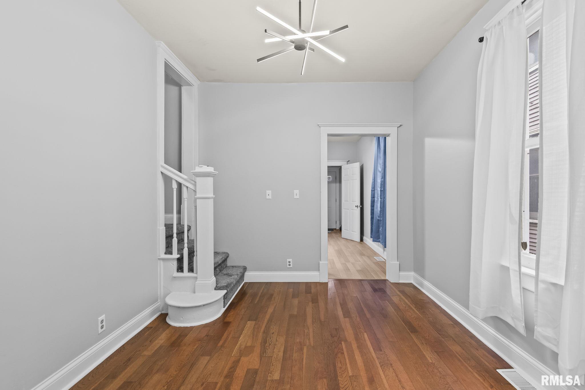 1129 North 5th Street Springfield, IL 62702 - Photo 8 of 33