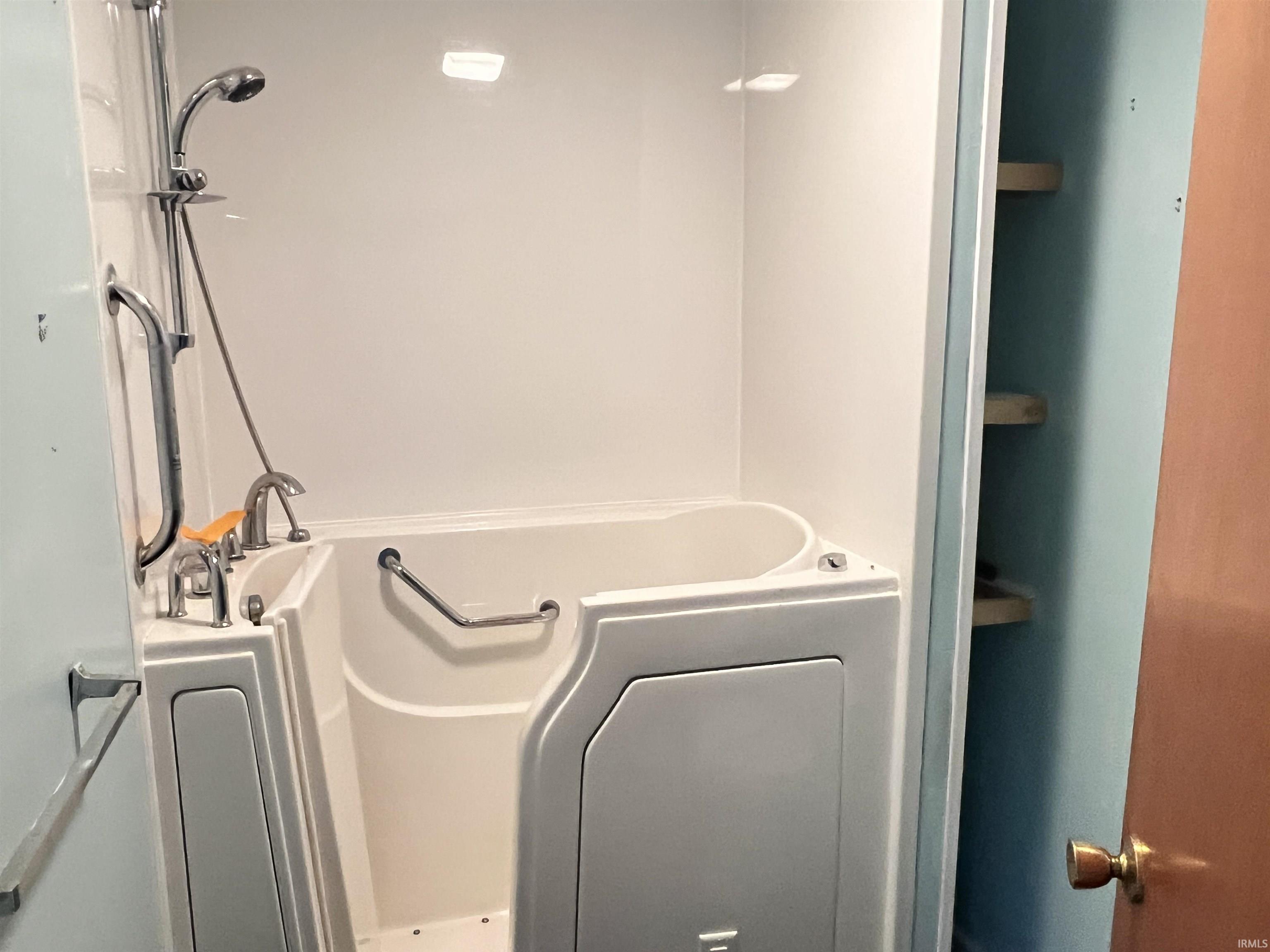 3133 River Drive Rochester, IN 46975 - Photo 13 of 28