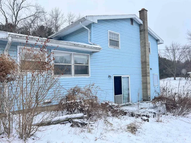 $139,900 | 3133 River Drive, Rochester, IN 46975