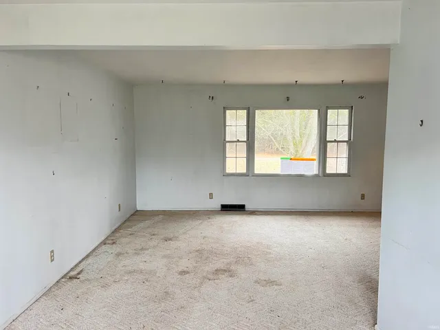 $139,900 | 3133 River Drive, Rochester, IN 46975