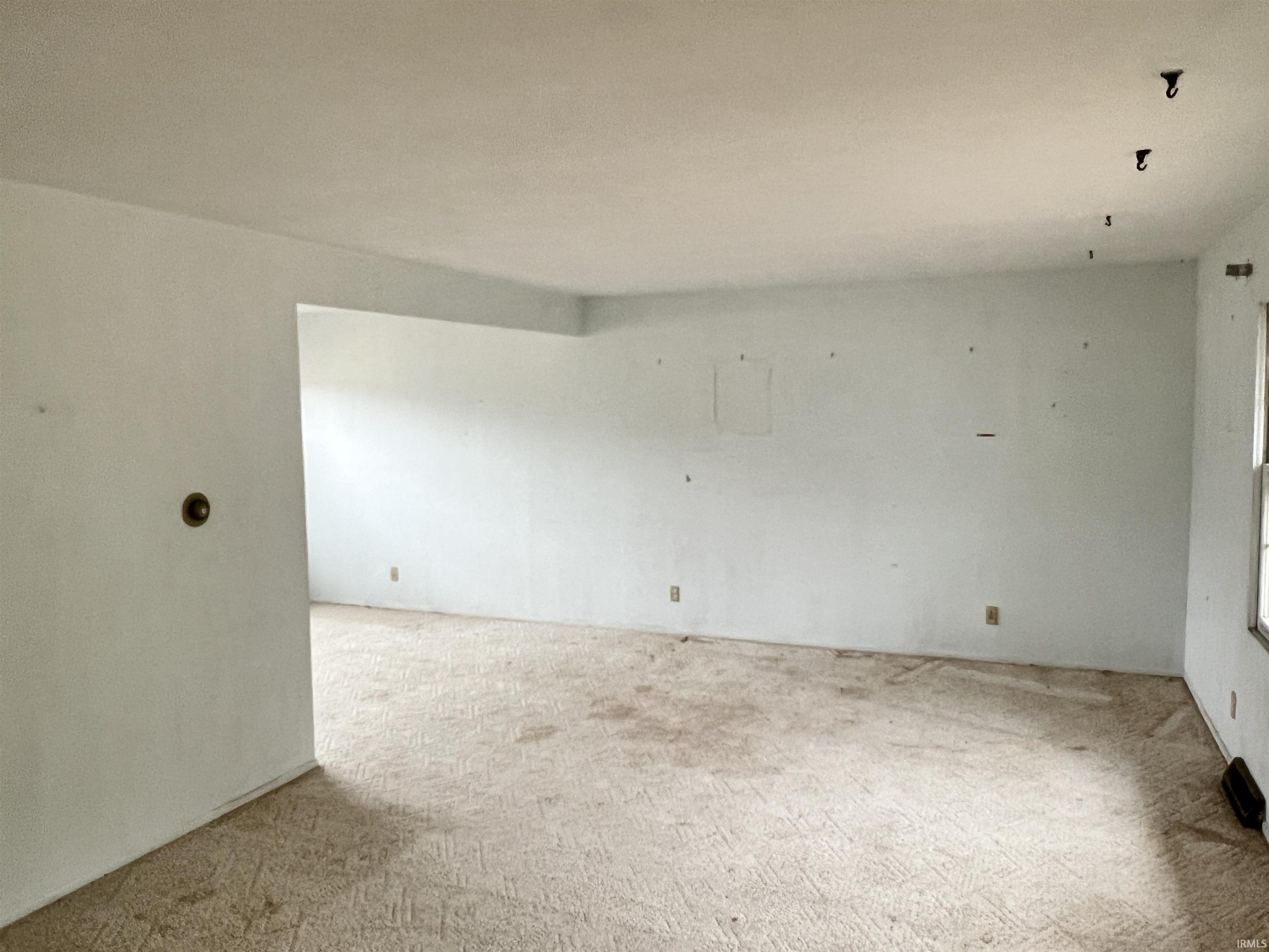 3133 River Drive Rochester, IN 46975 - Photo 5 of 28