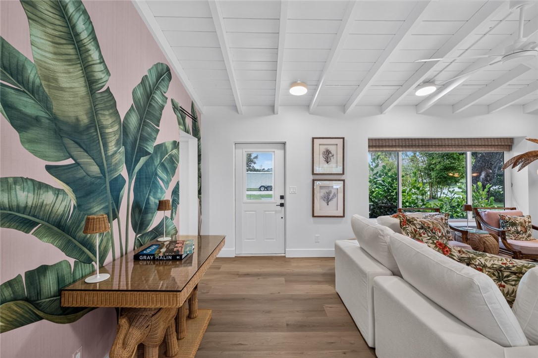 524 Live Oak Road Vero Beach, FL 32963 - Photo 3 of 36 Gallery Image 3