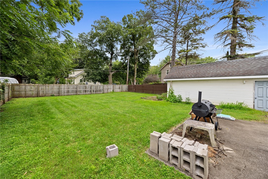 11 Ruth Terrace Chili, NY 14624 - Photo 2 of 41 Gallery Image 2