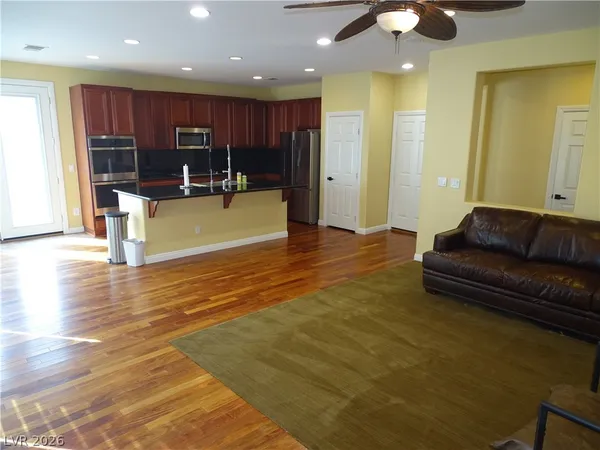 $4,000 | 11797 Golden Moments Avenue, Las Vegas, NV 89138