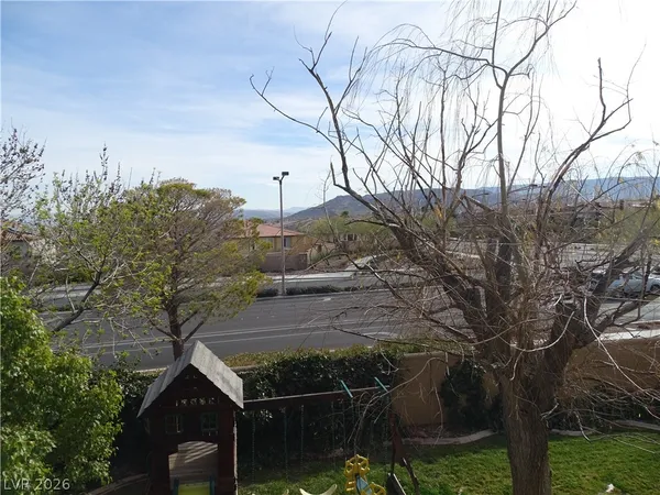 $4,000 | 11797 Golden Moments Avenue, Las Vegas, NV 89138