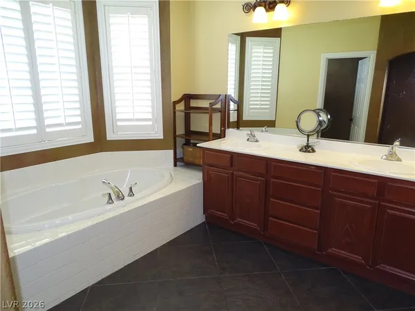 $4,000 | 11797 Golden Moments Avenue, Las Vegas, NV 89138