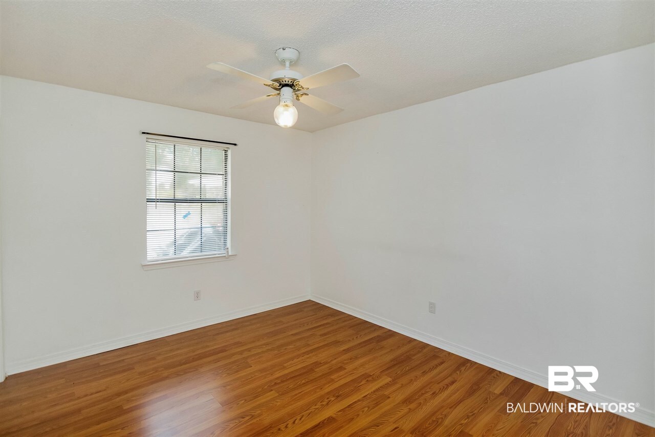 5266 Maudelayne Drive North Mobile, AL 36693 - Photo 13 of 39