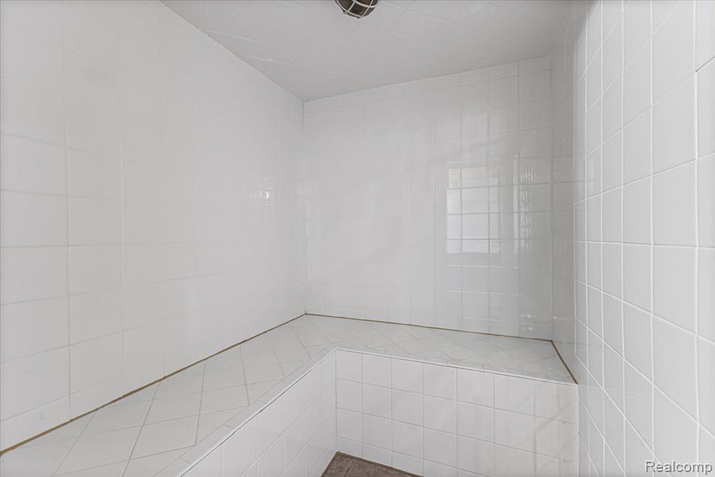 3440 Lone Pine Road West Bloomfield, MI 48323 - Photo 43 of 83