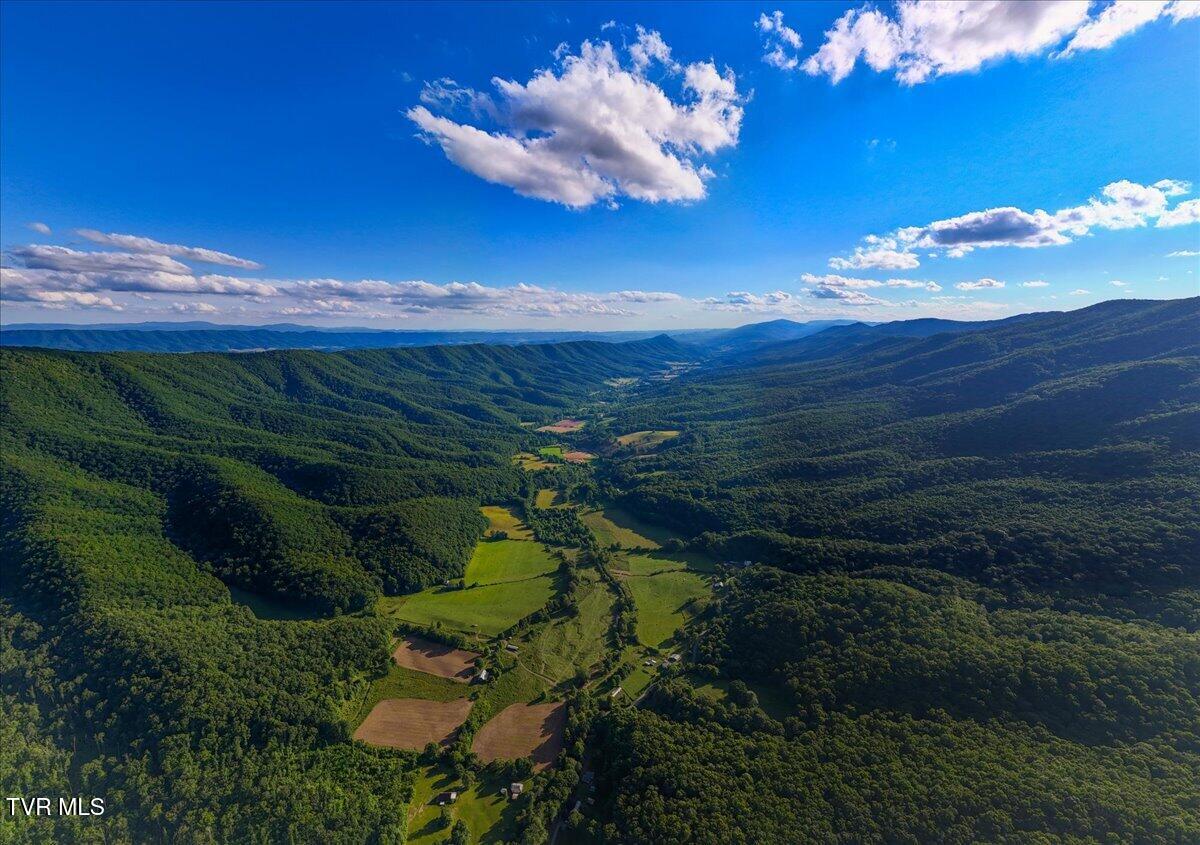 490 Mountain Springs Road Tannersville, VA 24377 - Photo 44 of 48 17-DJI_20260620184913_0710_D