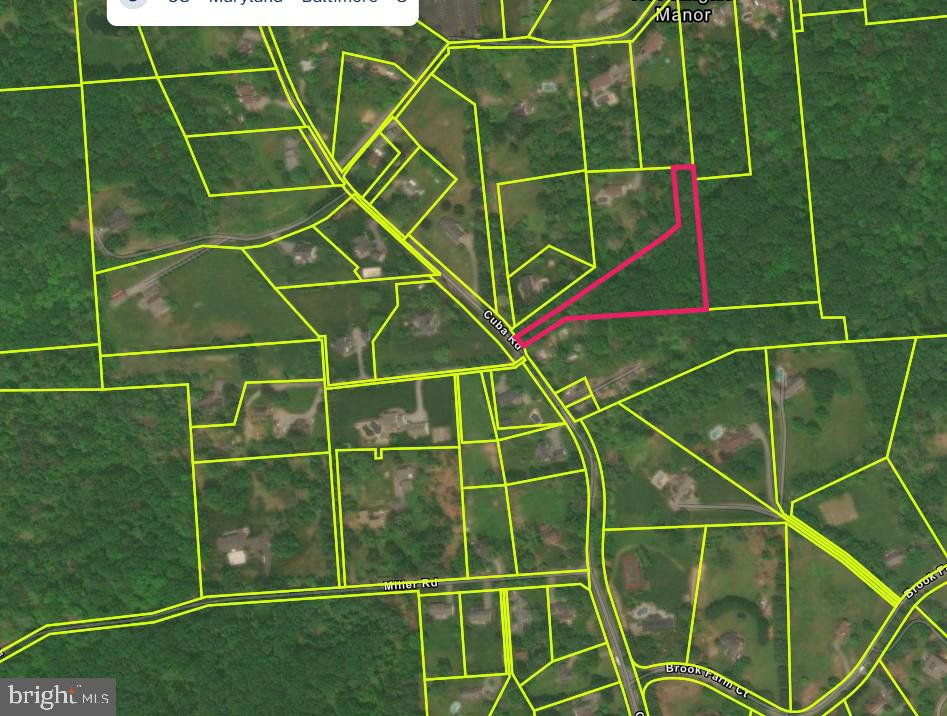 Cuba Road Hunt Valley, MD 21030 - Photo 4 of 12 a view of a room with gym equipment and a large area of it