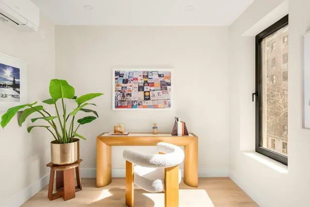 $1,999,000 | 221 East 48th Street, Unit PH | Midtown East