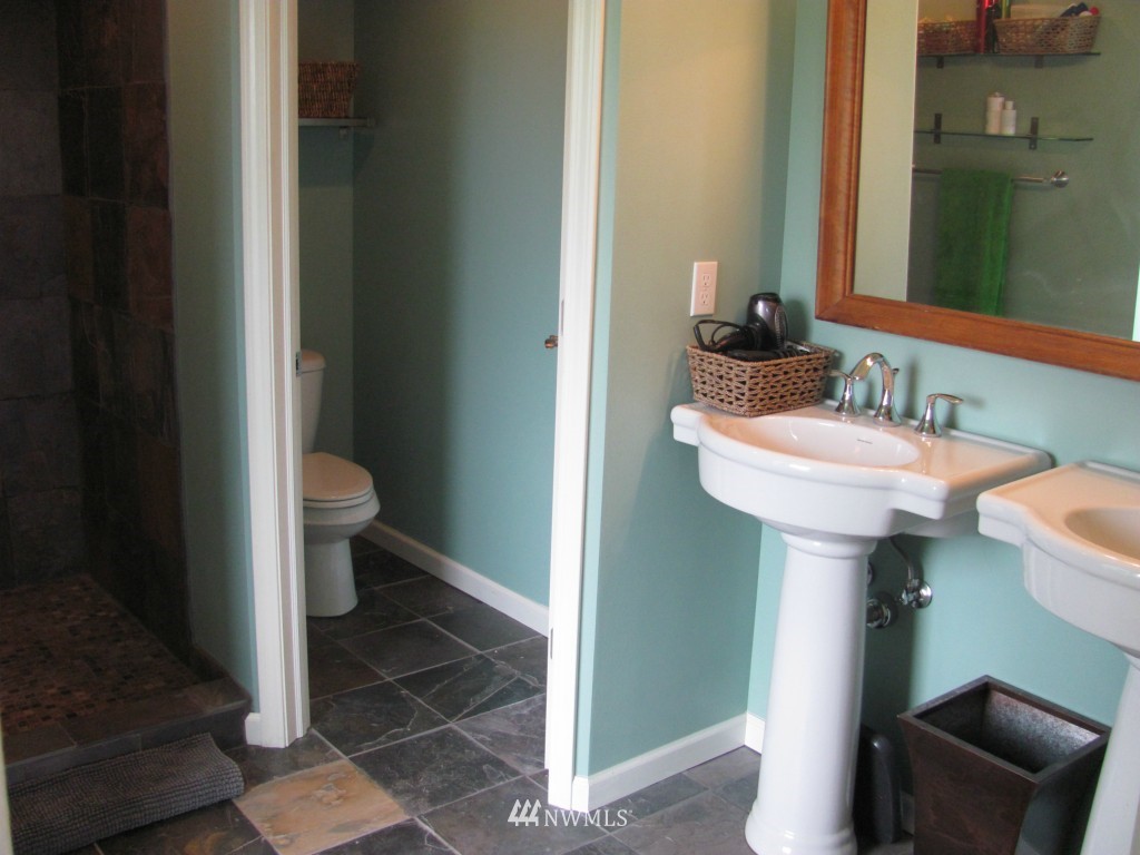 16879 Kamb Road Mount Vernon, WA 98273 - Photo 21 of 25 Gallery Image 21