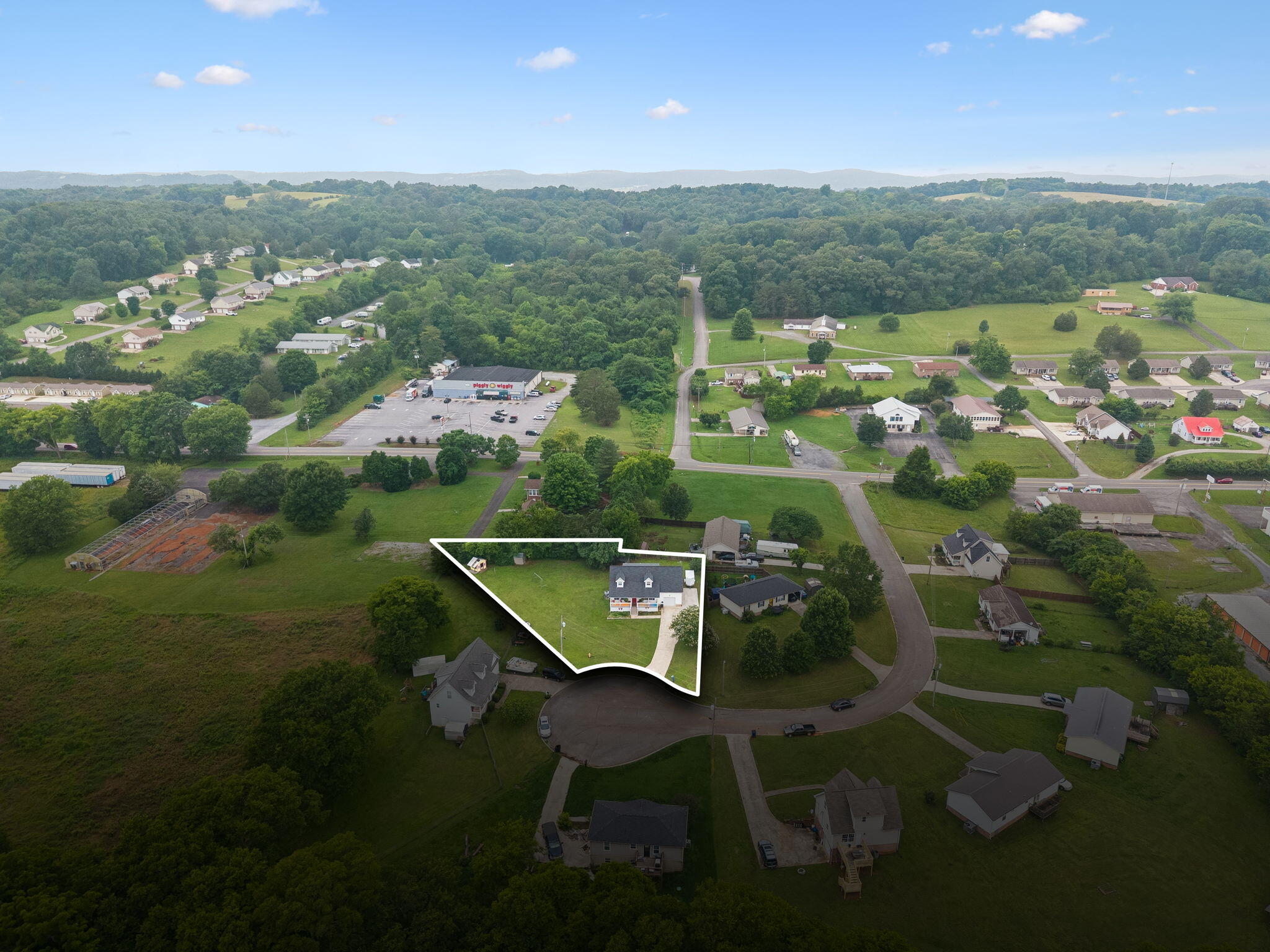 140 Apple Valley Court Charleston, TN 37310 - Photo 29 of 32 56-140 Apple Valley Ct Charleston - 056