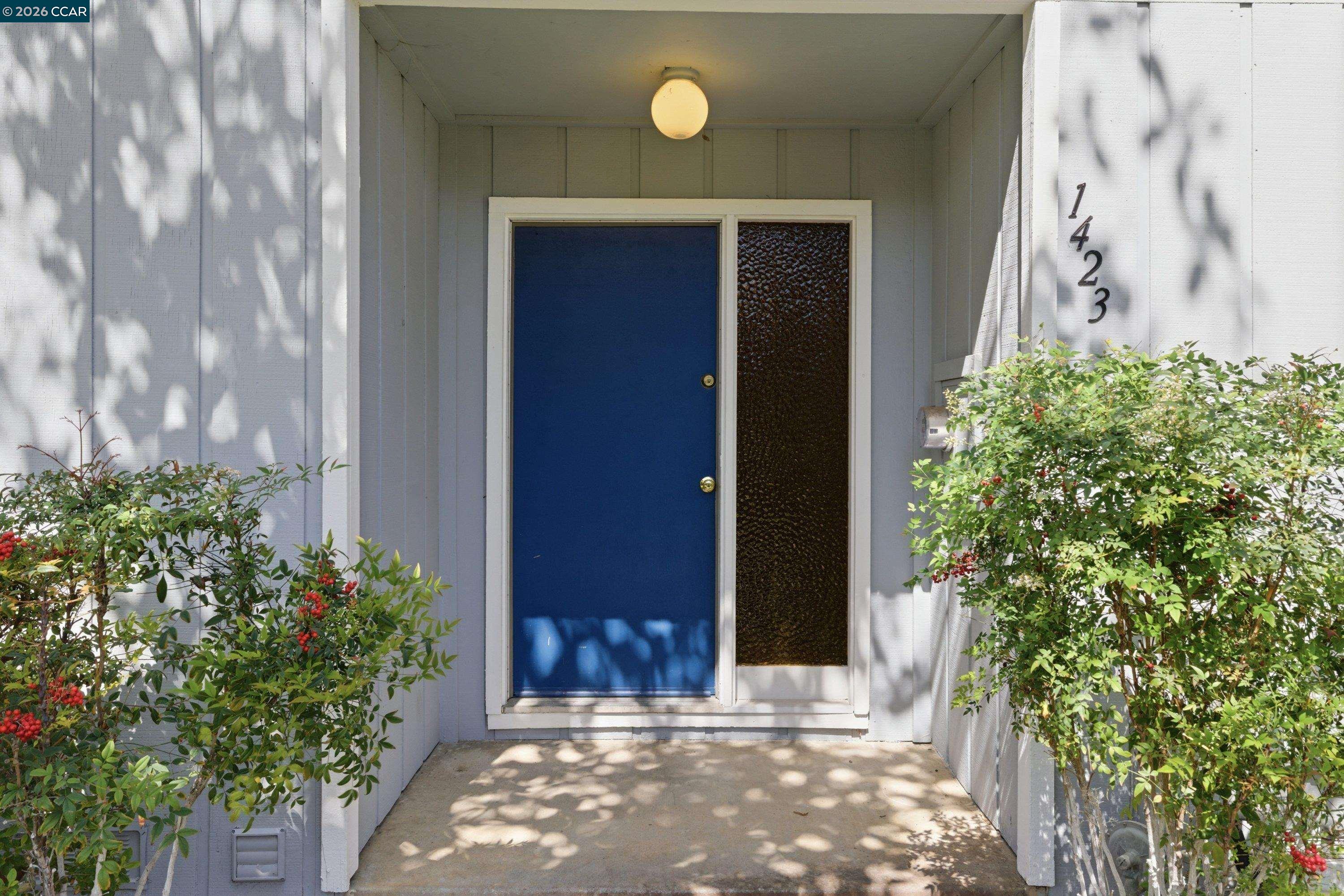 1423 St James Parkway Concord, CA 94521 - Photo 3 of 39