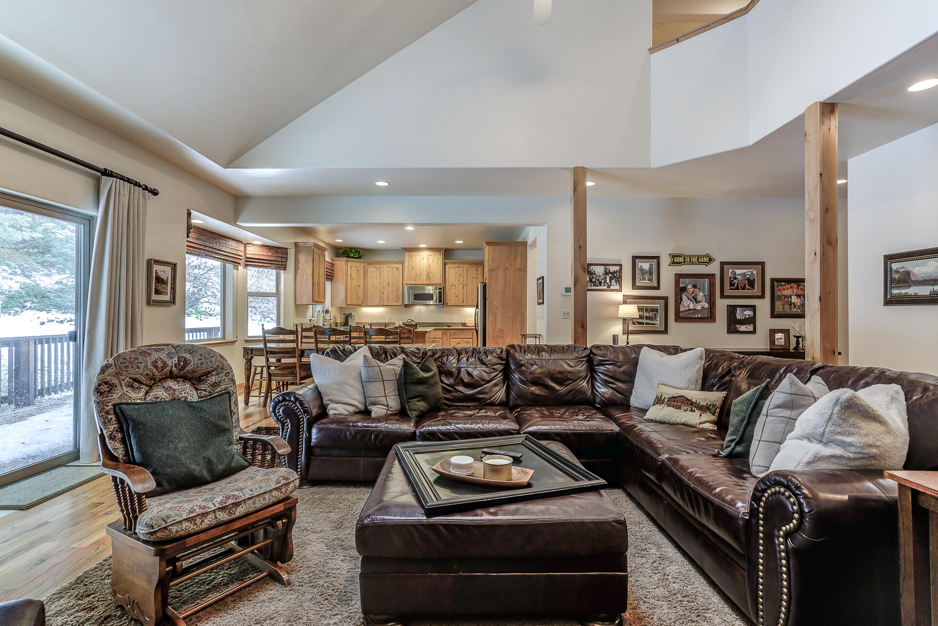1238 Timber Hills Road Mount Shasta, CA 96067 - Photo 12 of 33 11