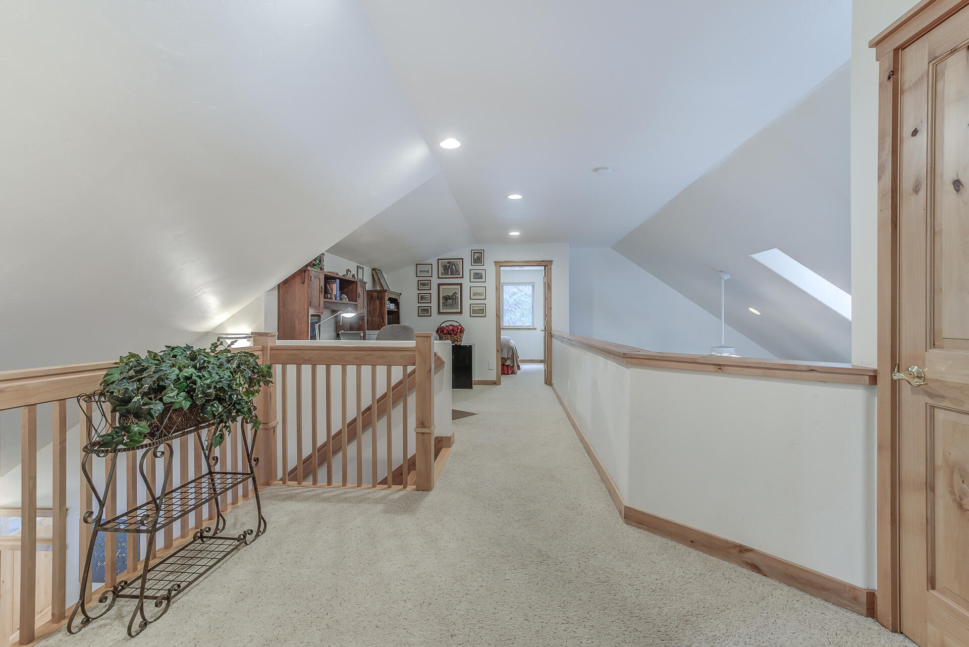 1238 Timber Hills Road Mount Shasta, CA 96067 - Photo 27 of 33 26