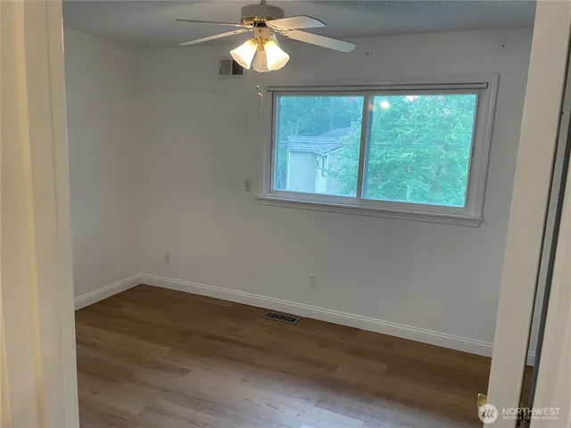 $239,995 | 2305 South Pinebrook Lane, Unit 11, Des Moines, WA 98198