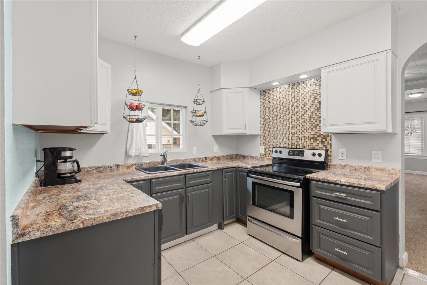3014 North Woodruff Road Spokane, WA 99206 - Photo 6 of 28 Gallery Image 6