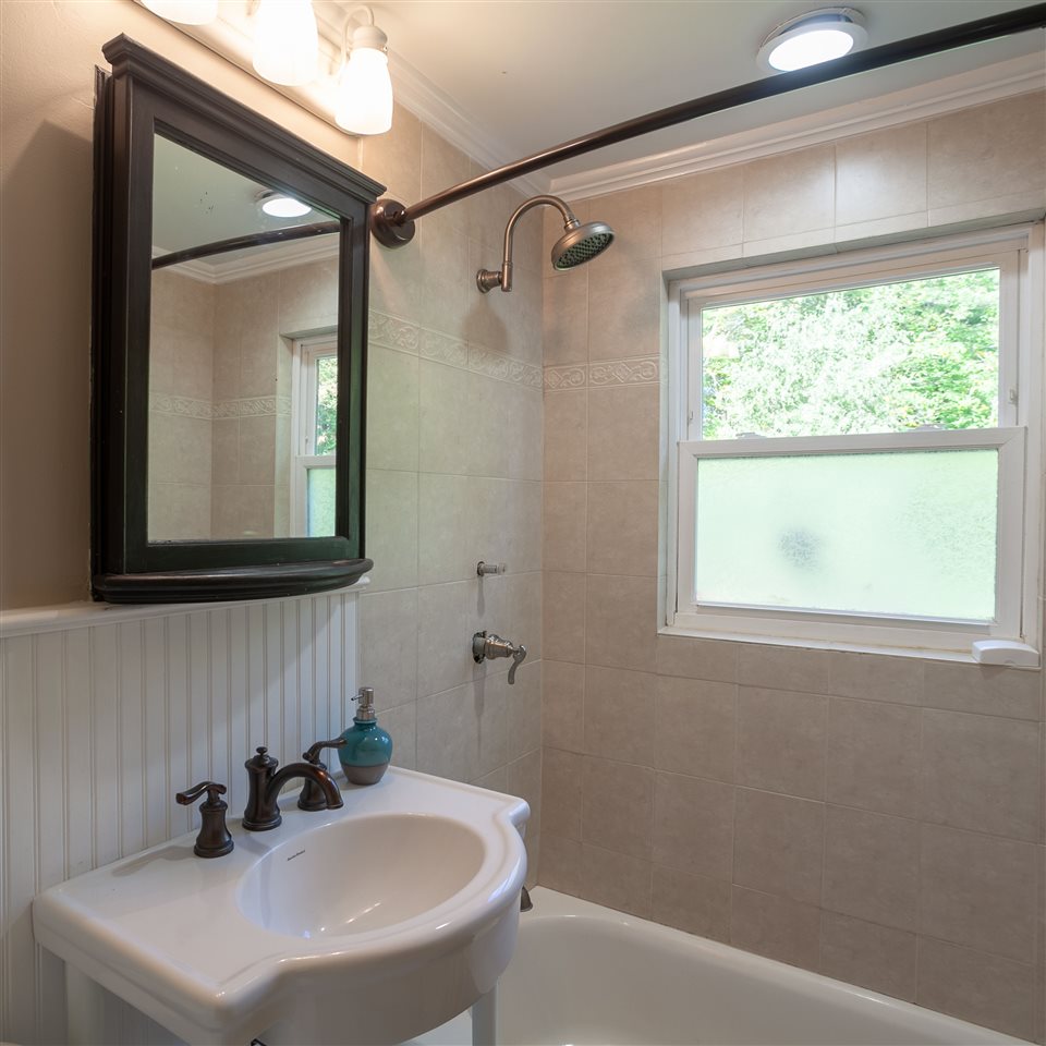 288 Sand Hill Road Peterborough, NH 03458 - Photo 22 of 35