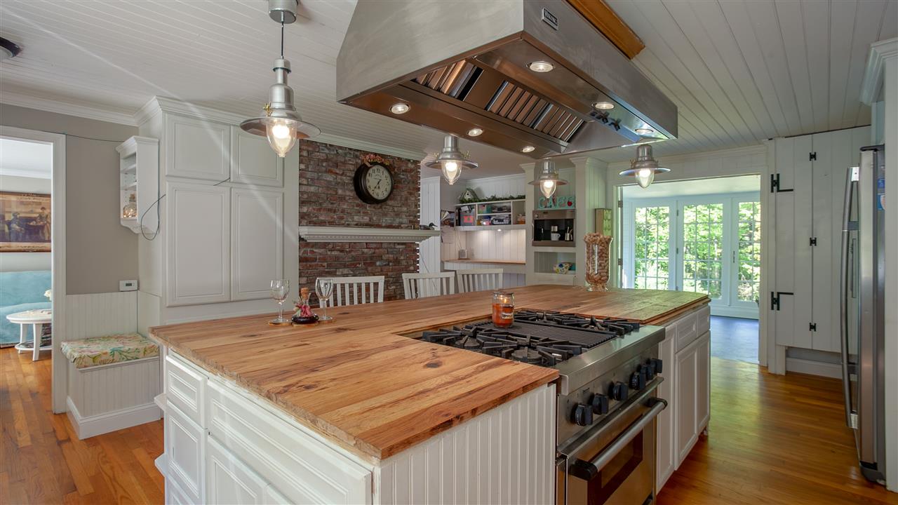 288 Sand Hill Road Peterborough, NH 03458 - Photo 8 of 35