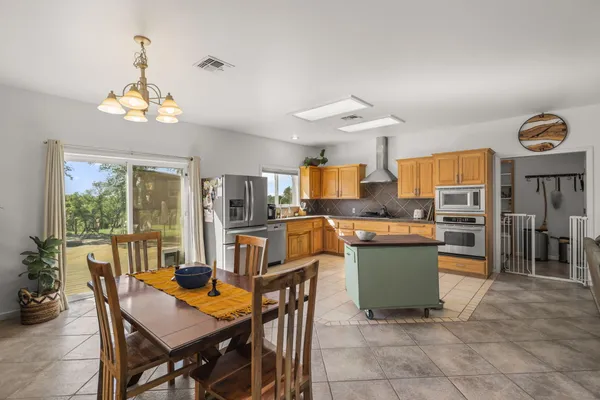 $739,900 | 22989 Antler Road, Millville, CA 96062
