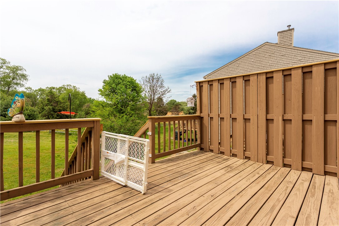 34 Fairway Drive Coventry, RI 02816 - Photo 6 of 29
