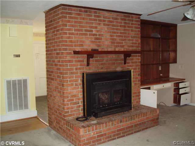 232 Hunterdale Road Franklin, VA 23851 - Photo 5 of 7 Interior Space/Layout
