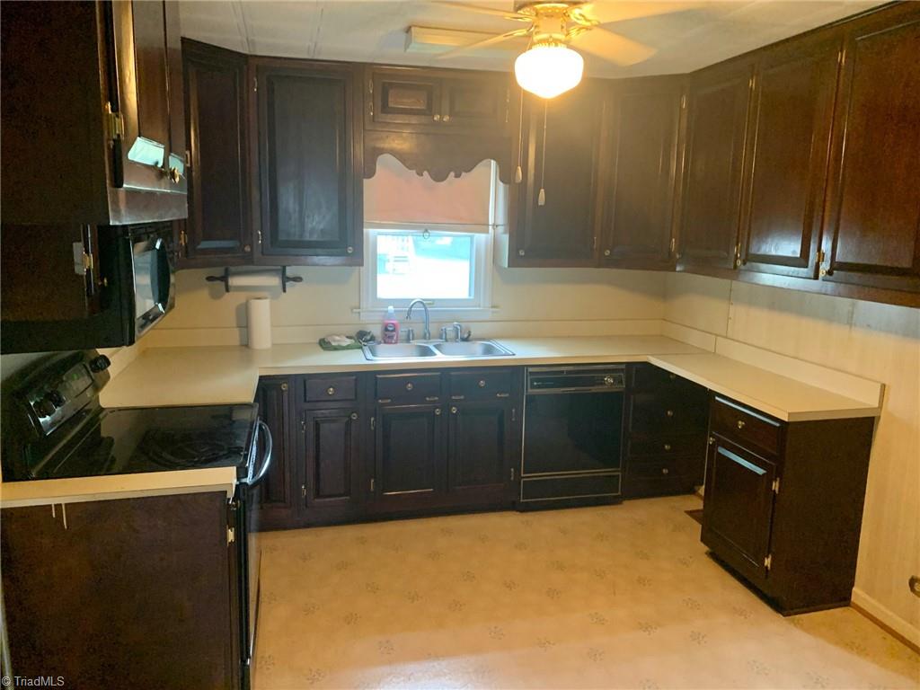 443 Morgan Road Eden, NC 27288 - Photo 5 of 19 Gallery Image 5