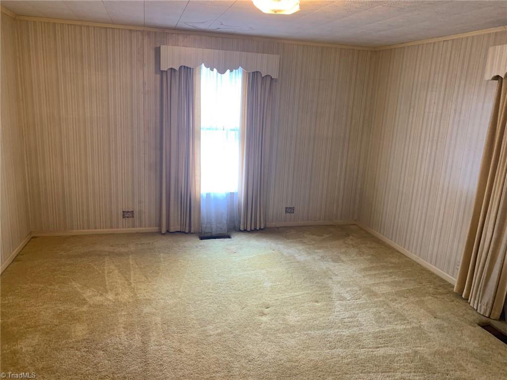 443 Morgan Road Eden, NC 27288 - Photo 10 of 19 Gallery Image 10
