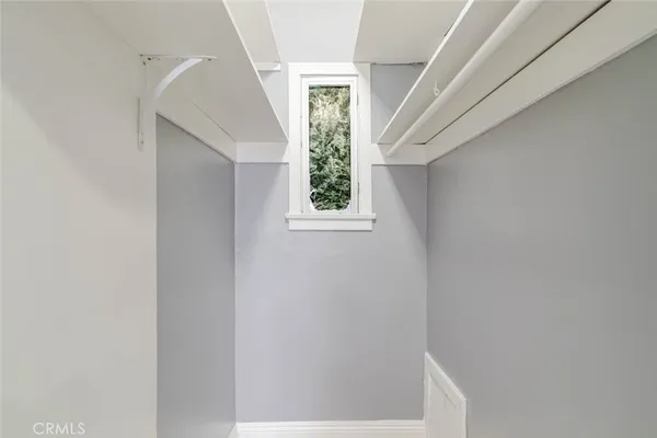 $2,250 | 1049 Western Avenue, Unit B, Glendale, CA 91201